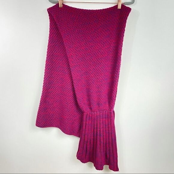 Other - MERMAID crotchet tail blanket pink one size